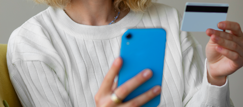 Revolut, online fizetési mód, befizetések, kártya